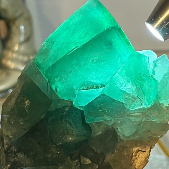 Green “Daylight” Fluorite Floater
